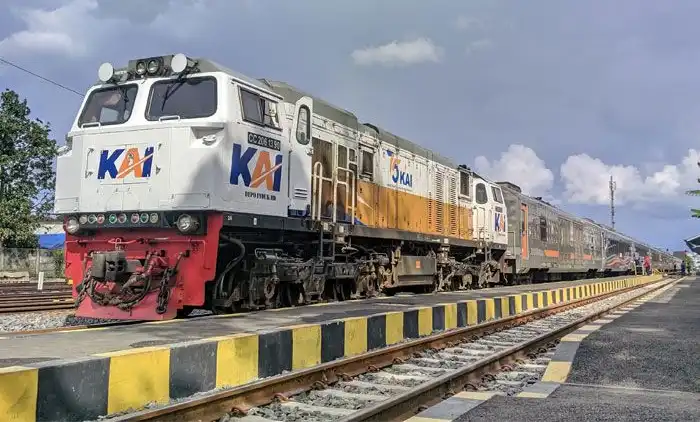 Harga dan Jadwal Kereta Api Bandung Purwakarta