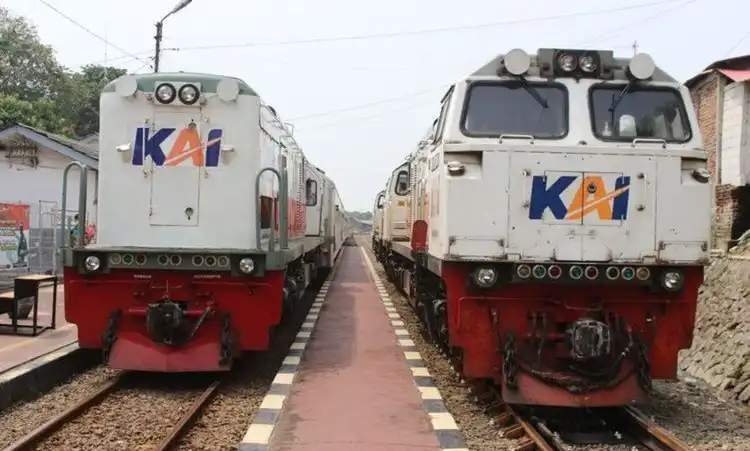 Harga dan Jadwal Kereta Api Surabaya Malang